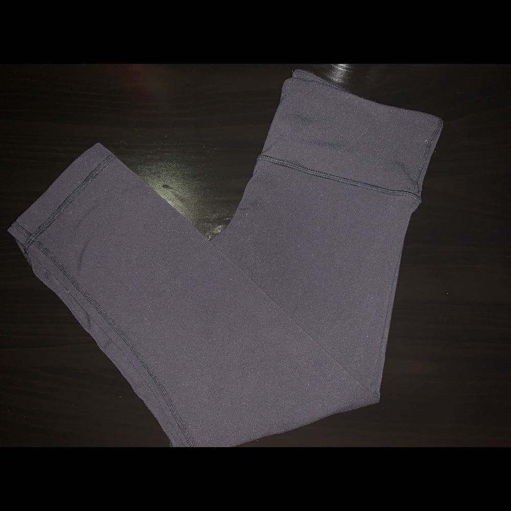 🍁SOLD🍁 Lululemon cropped leggings